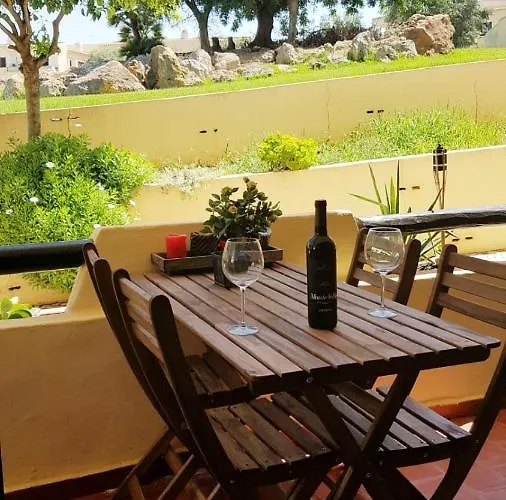 Casa Dourada 알보르