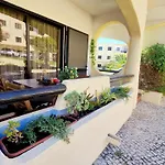 Casa Dourada Apartment